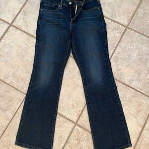 Levi’s shaping bootcut jeans